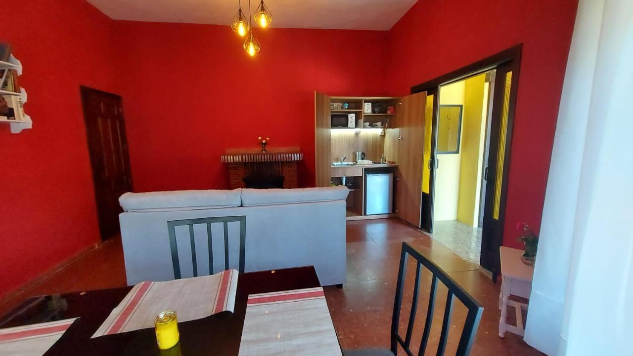 Casas Rurales- "Casa Larios" El Colmenar Exterior foto